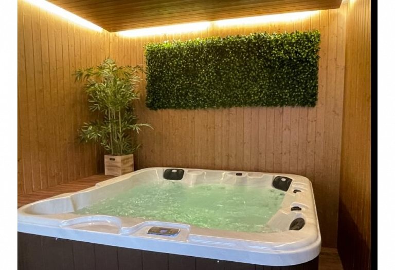 OP1PO008N8 - Porto N&aacute;utico 8 | Loft Studio